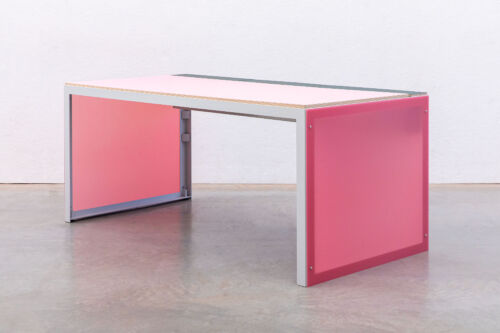 pink and green office desk with plexi glass and metal frame and desktop surface product design by dutch invertuals