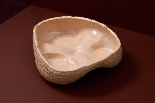 pink ceramic design handmade bowl carved pattern fotostudio setting design by dutch invertuals